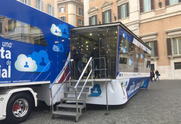 Pluritruck transpecial service e polizia di stato una vita da social