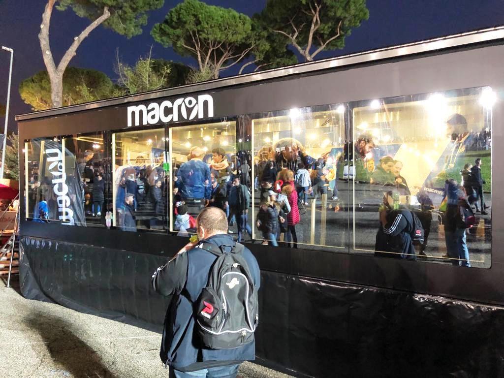 truck hospitality & pluritruck evento Macron 2018 transpecial service