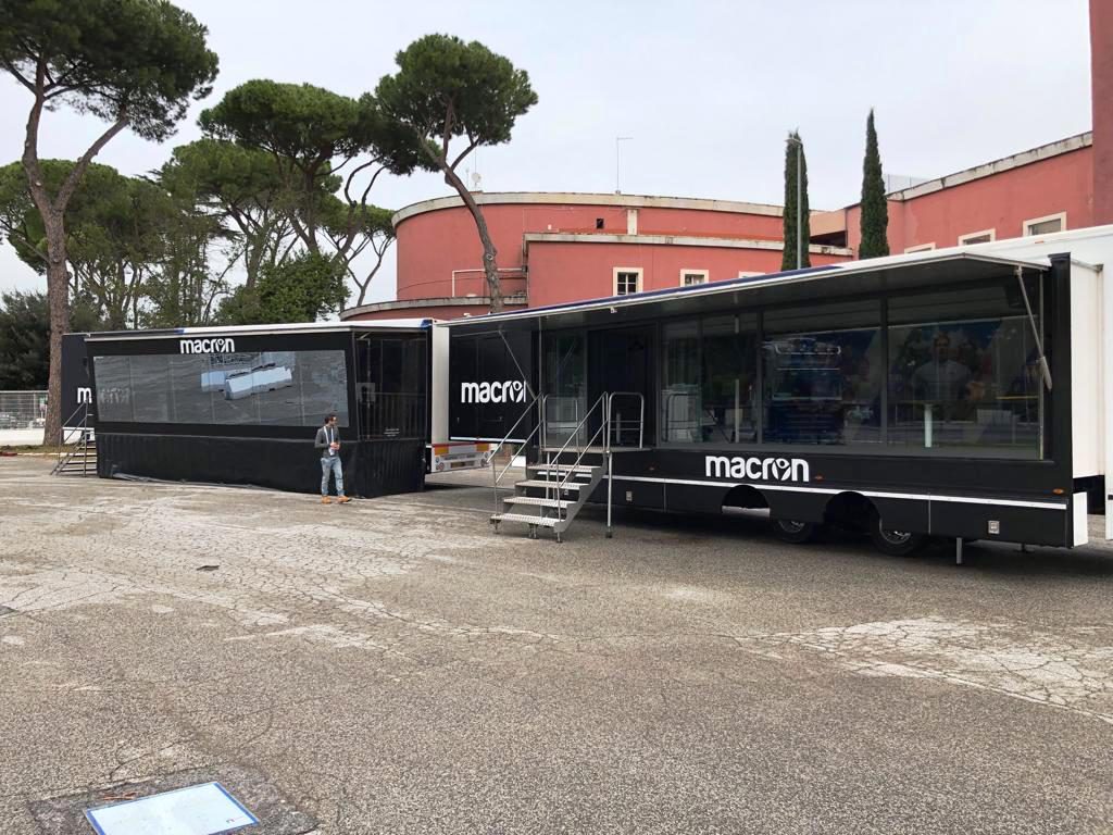 truck hospitality & pluritruck evento Macron 2018 transpecial service