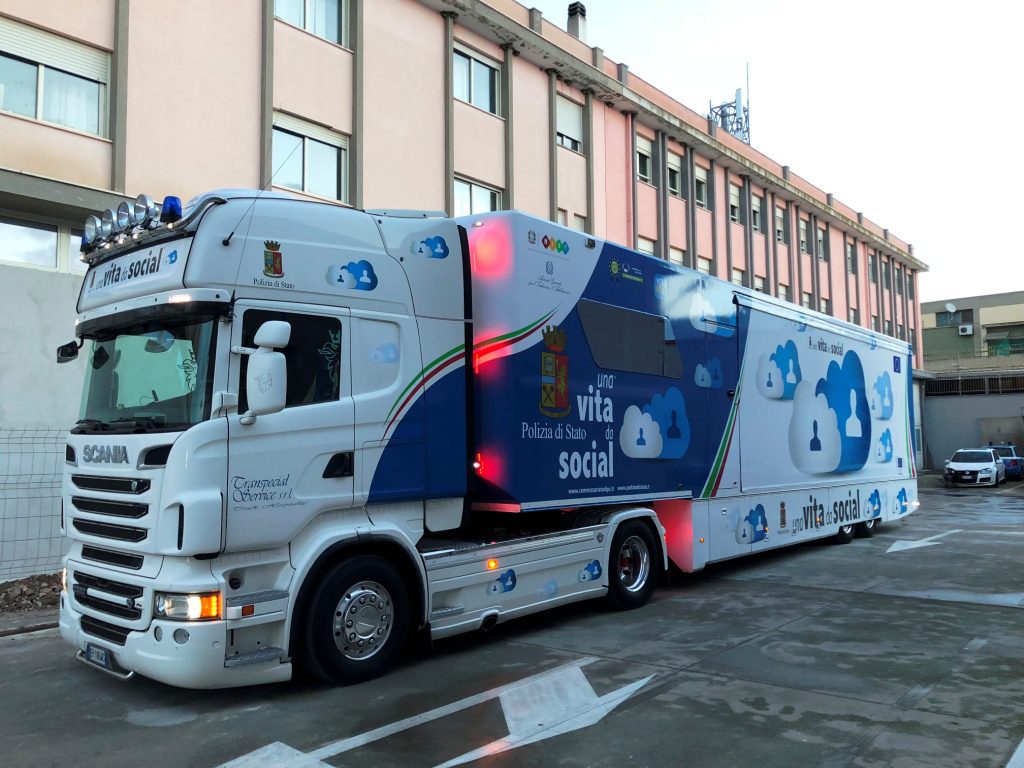 pluritruck evento una vita da social 2017-2018 transpecial service