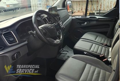 Noleggio Ford Tourneo Custom 9 posti Transpecial Service
