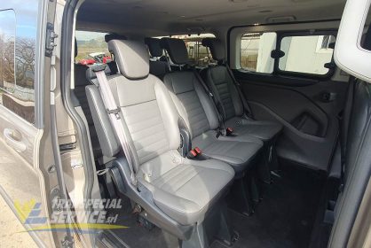 Noleggio Ford Tourneo Custom 9 posti Transpecial Service